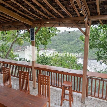 Baron Hill Resort Gunung Kidul RedPartner Exterior foto